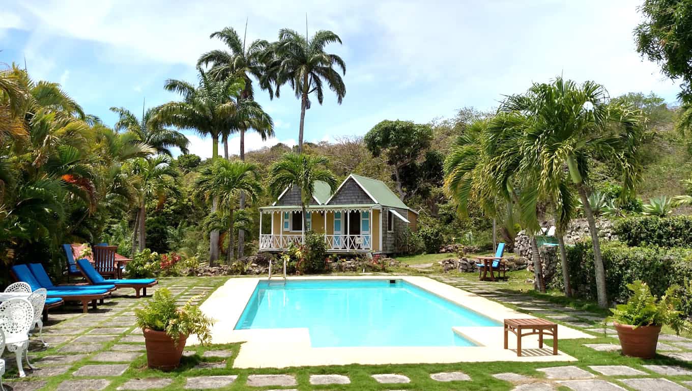 Old Manor Hotel - Nevis